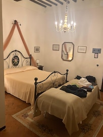 Chambre pour 3 personnes….