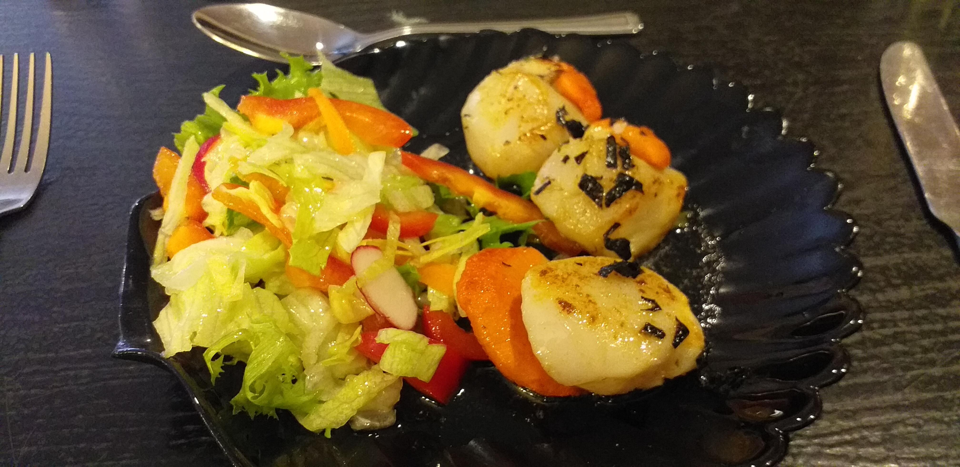 Plump, large, tasty scallop starter.