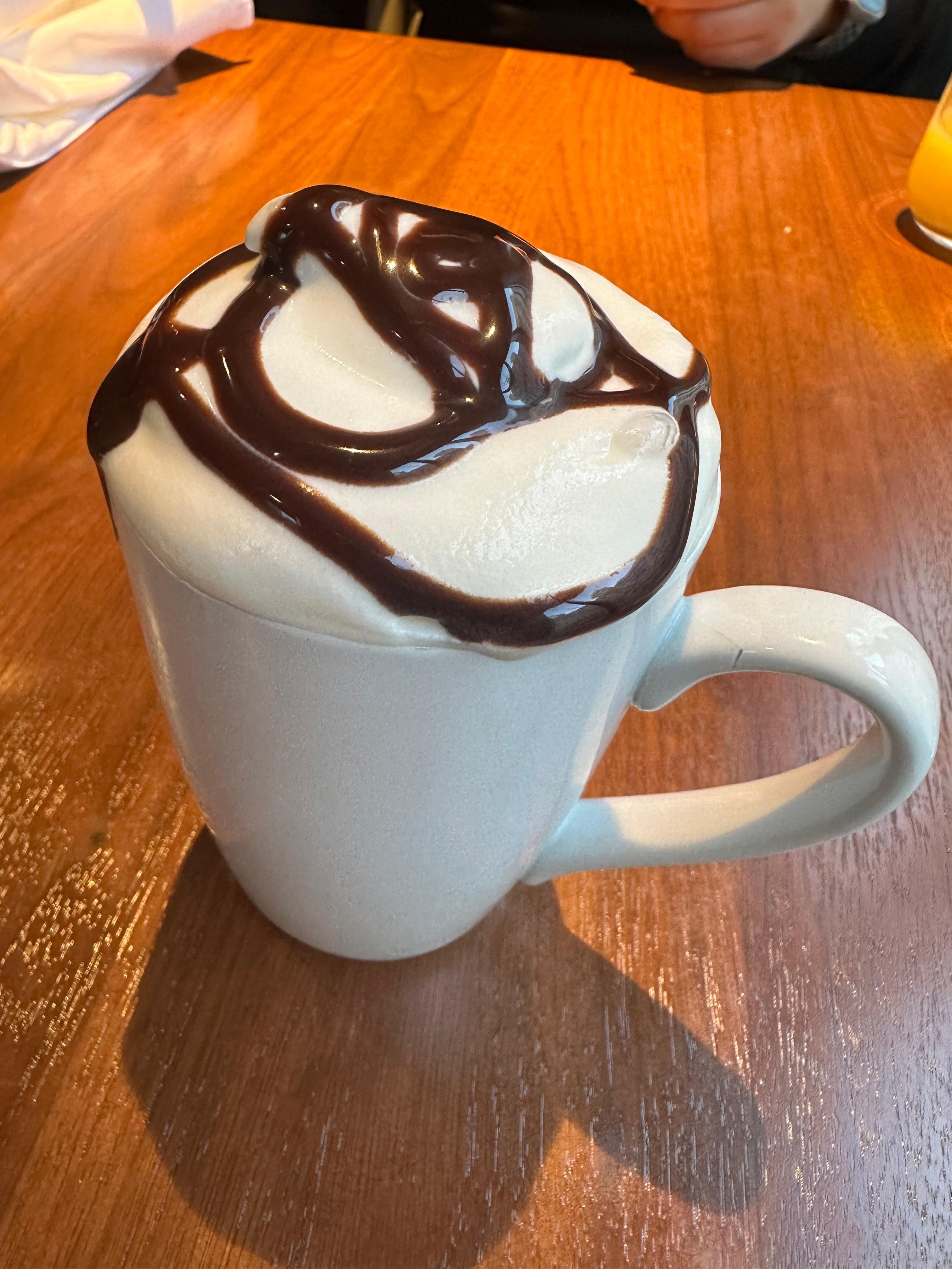 ホットチョコレートは毎日オーダー