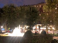Fonte da praça em frente ao hotel