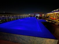 La piscine depuis le Rooftop