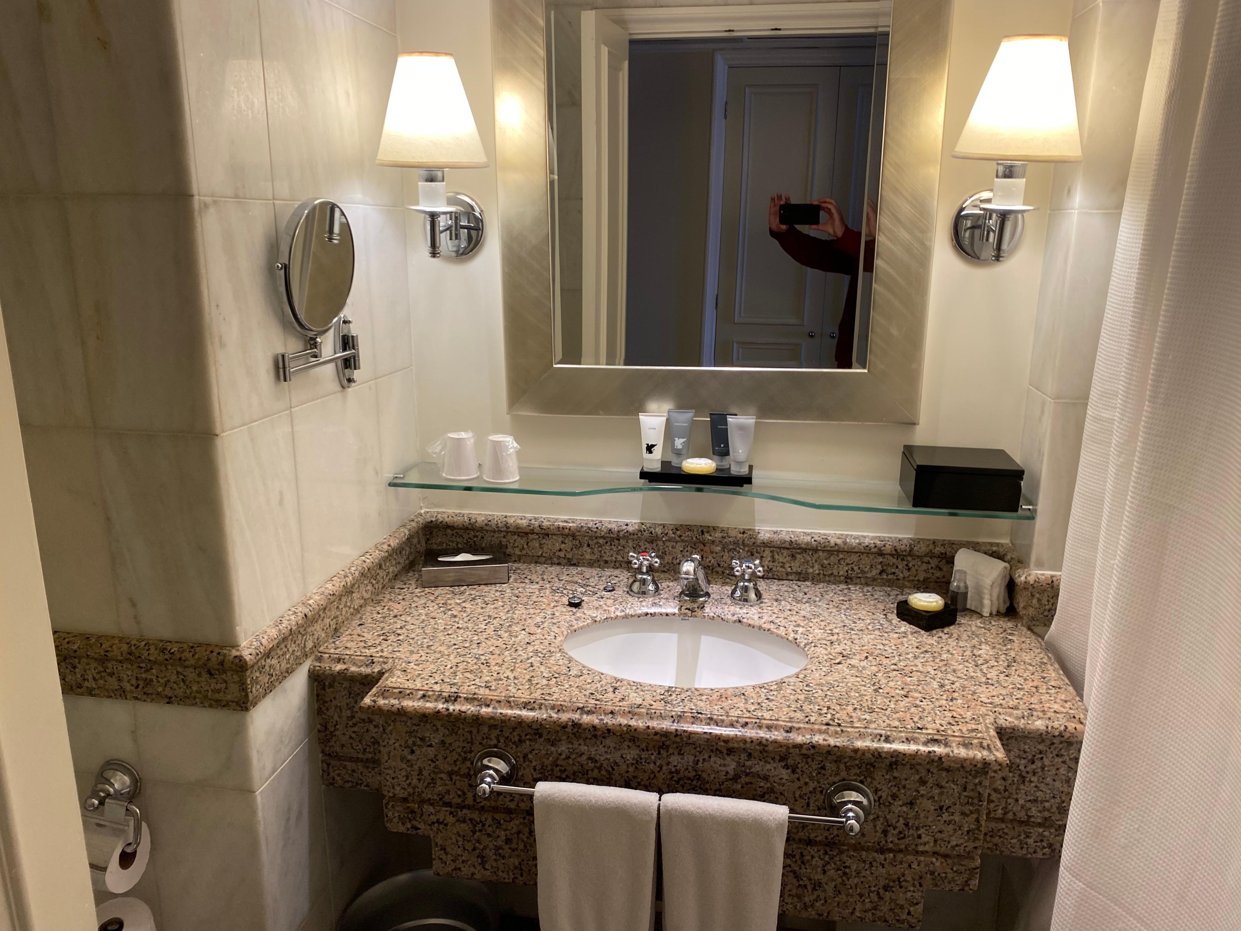 Baño en mármol