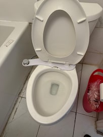 Badour crack can cause bacteria transfer
