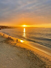 Sunset na praia próxima.