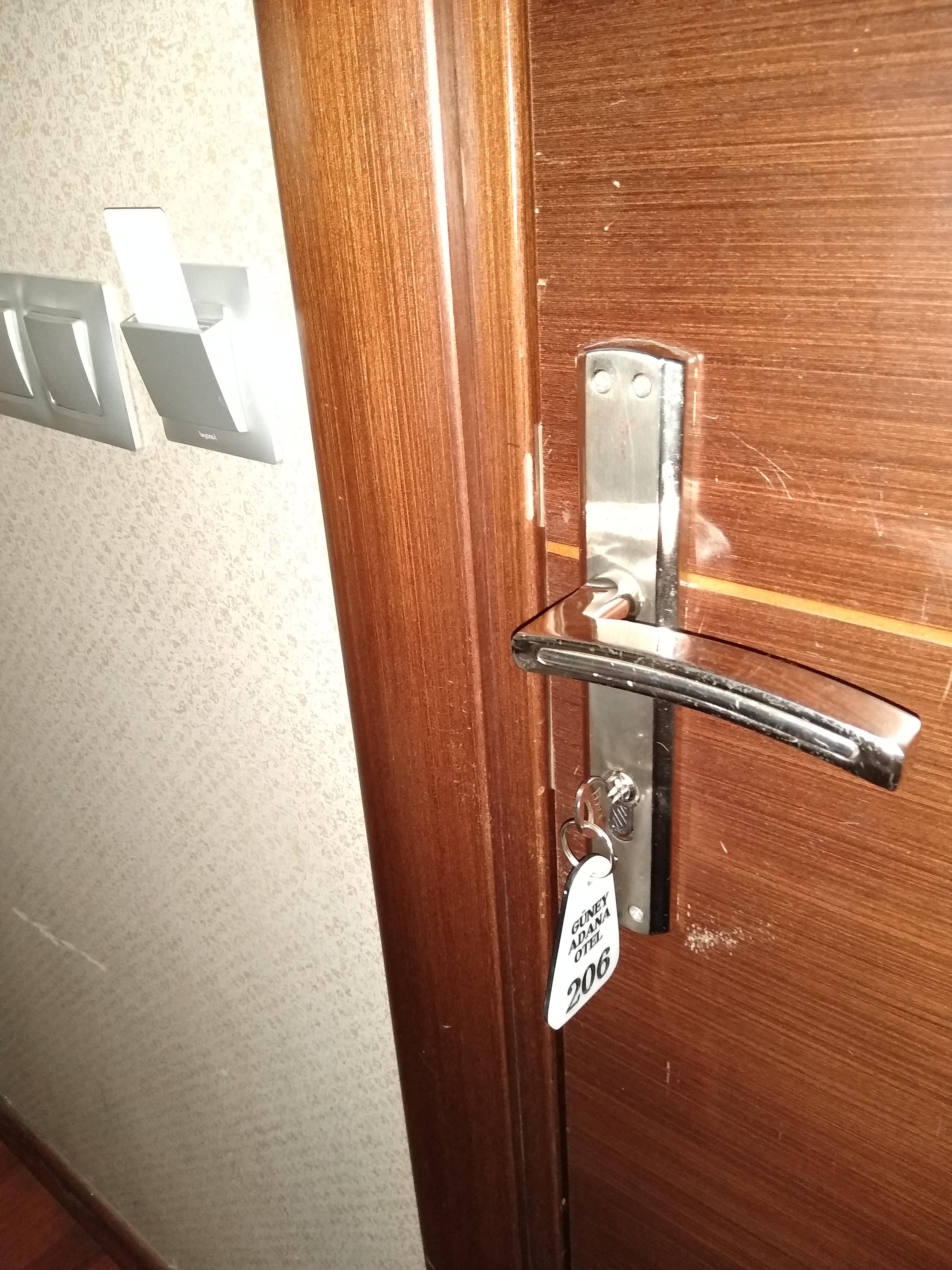 Could lock door while leaving heat on