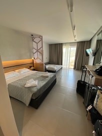 Family room for four