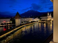 Abendlicher Blick vom Hotelzimmer