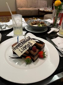 Överaskning tårta till Lukas