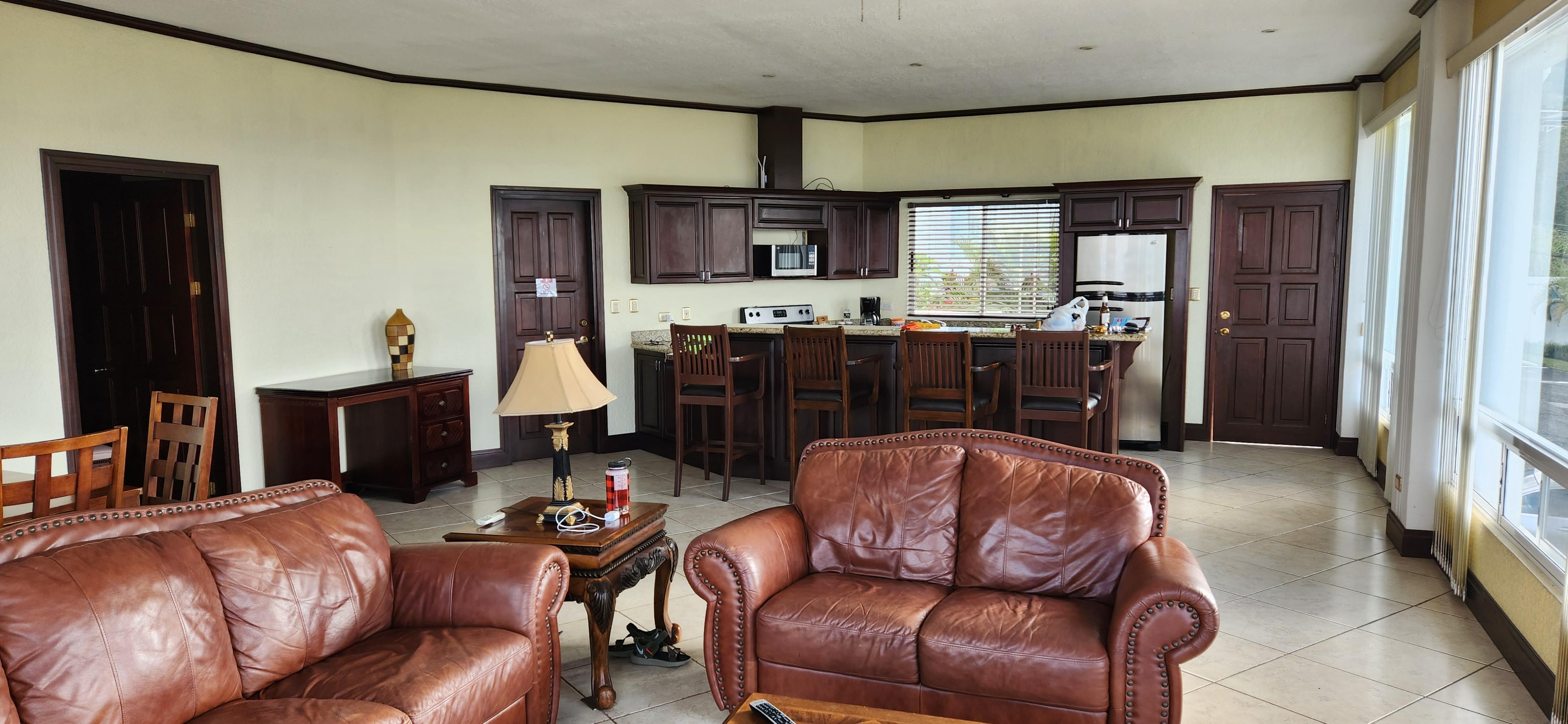 Looking toward Kitchen