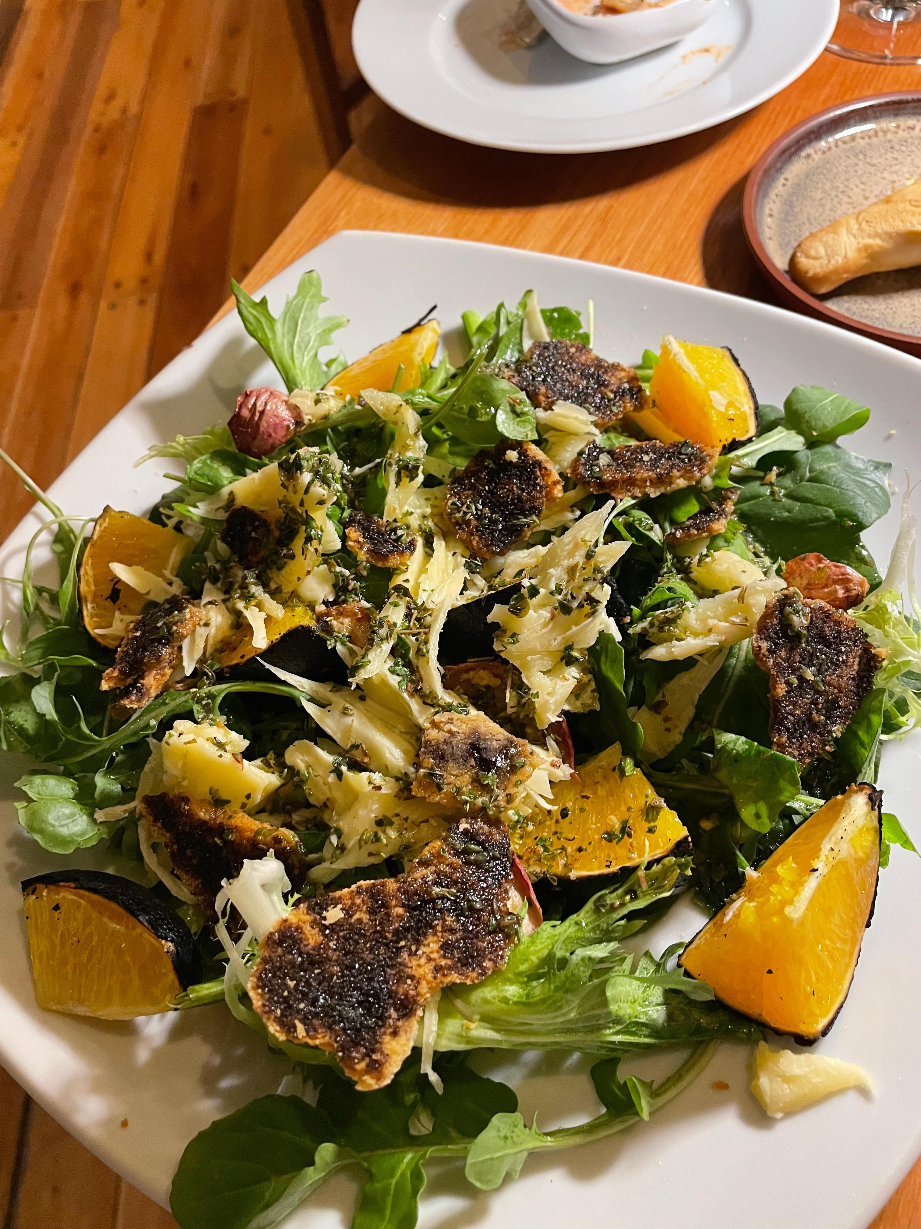 Delicious salad with roasted oranges! 