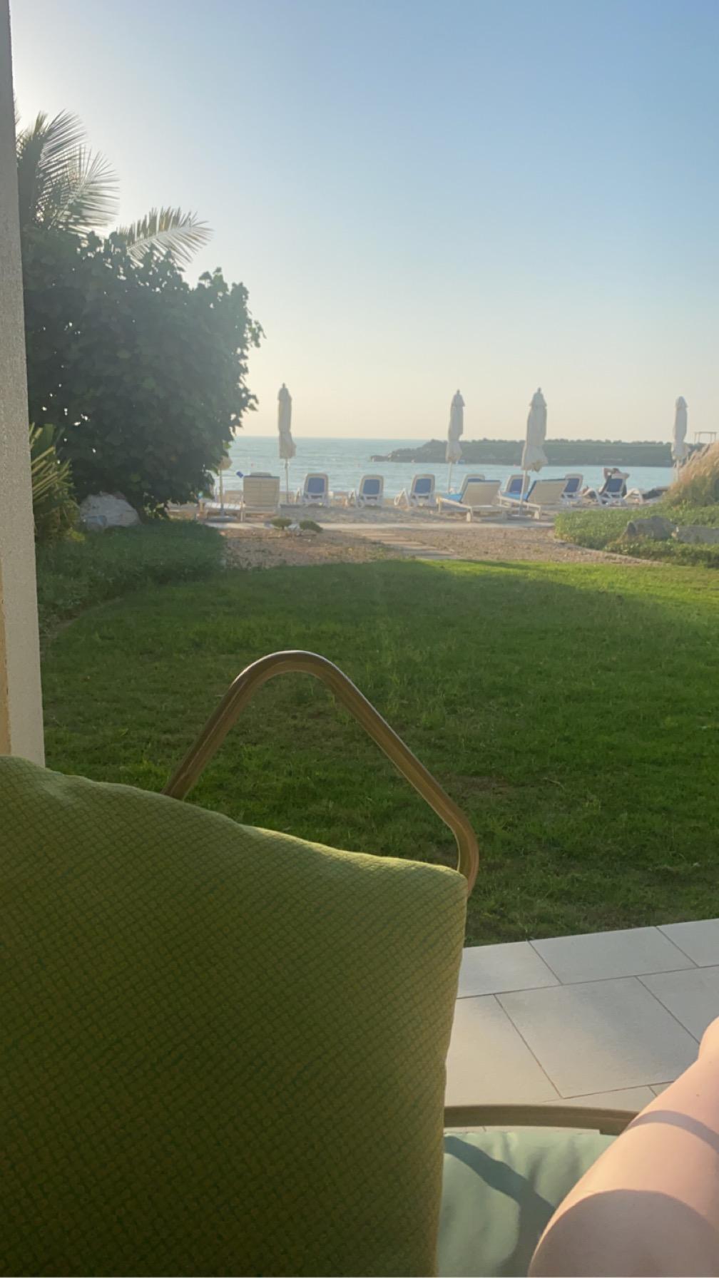 Family double room, beach access, garden/beach view 