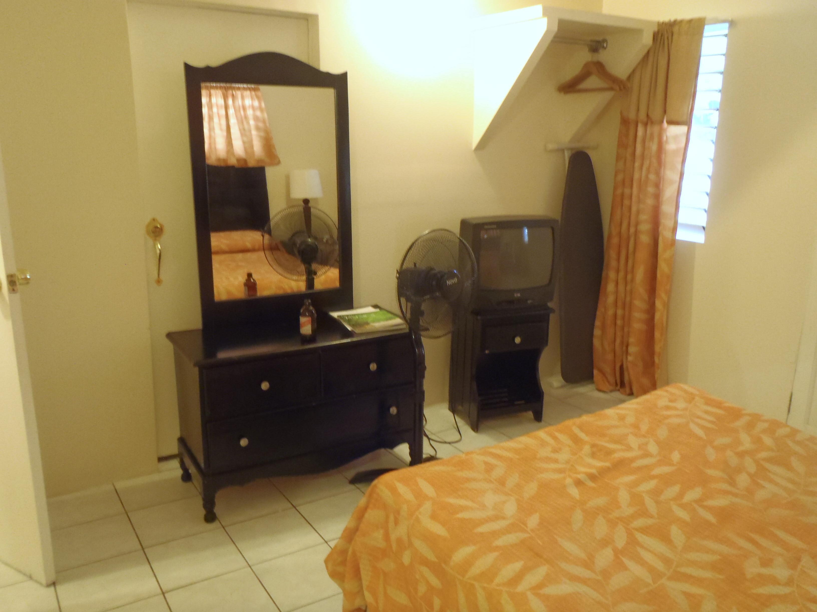Bungalow #7