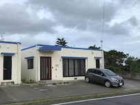 道路に面しています。車は停めやすいです。
