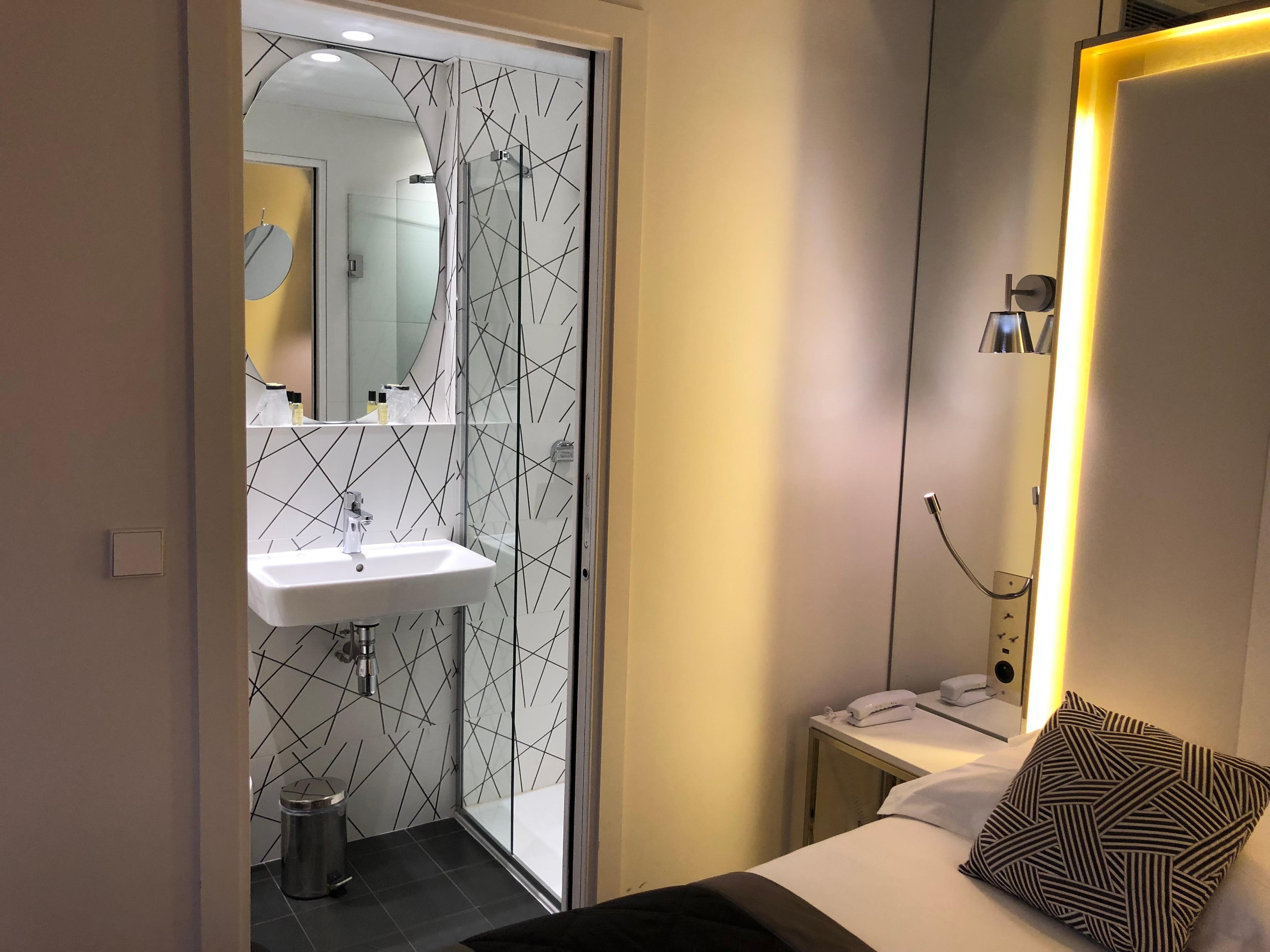 アメニティー リンスinシャンプー、固形石鹸プラコップのみ