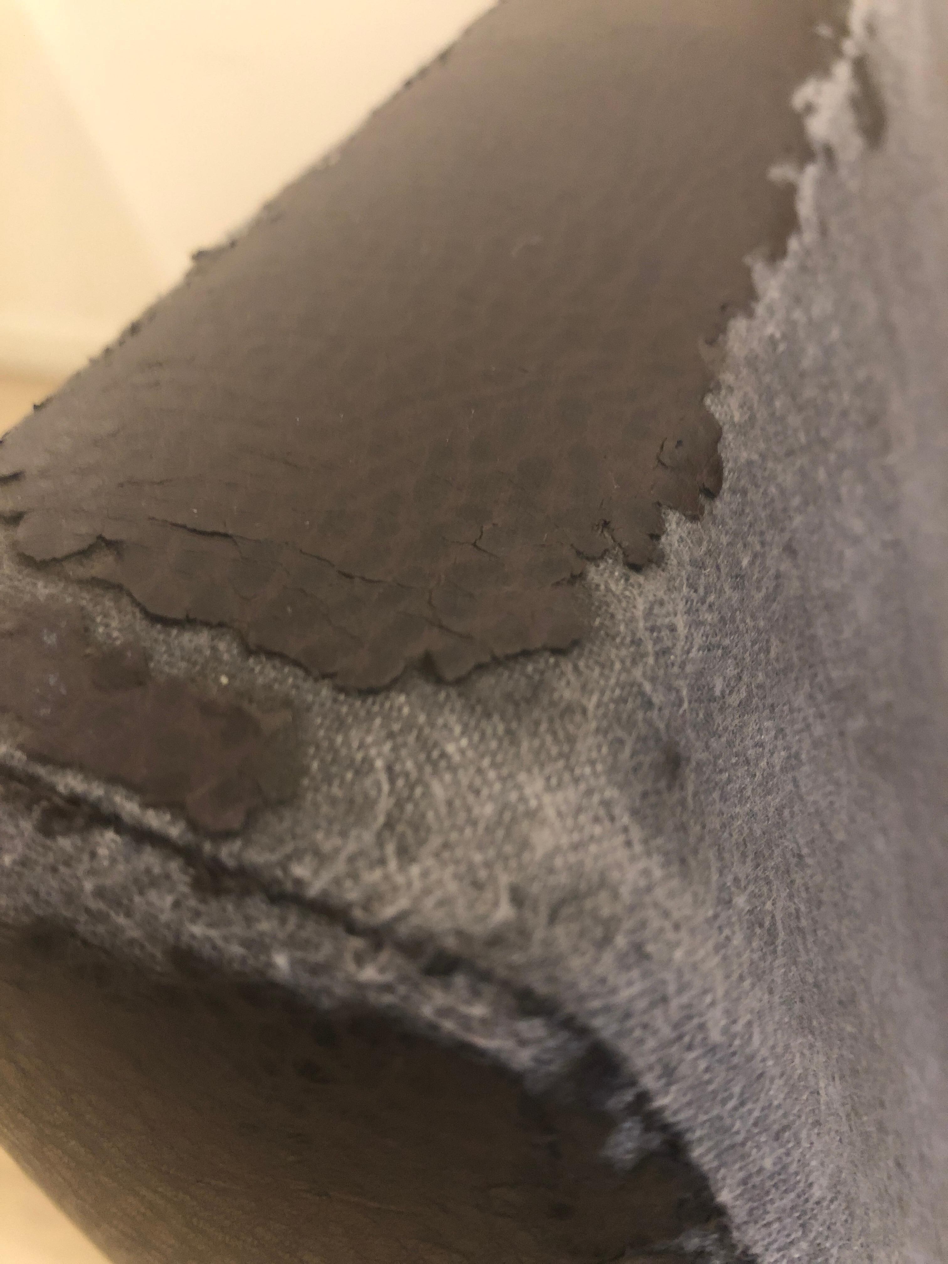 Worn & uncomfortable lounge