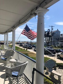 Frontporch view to the beach