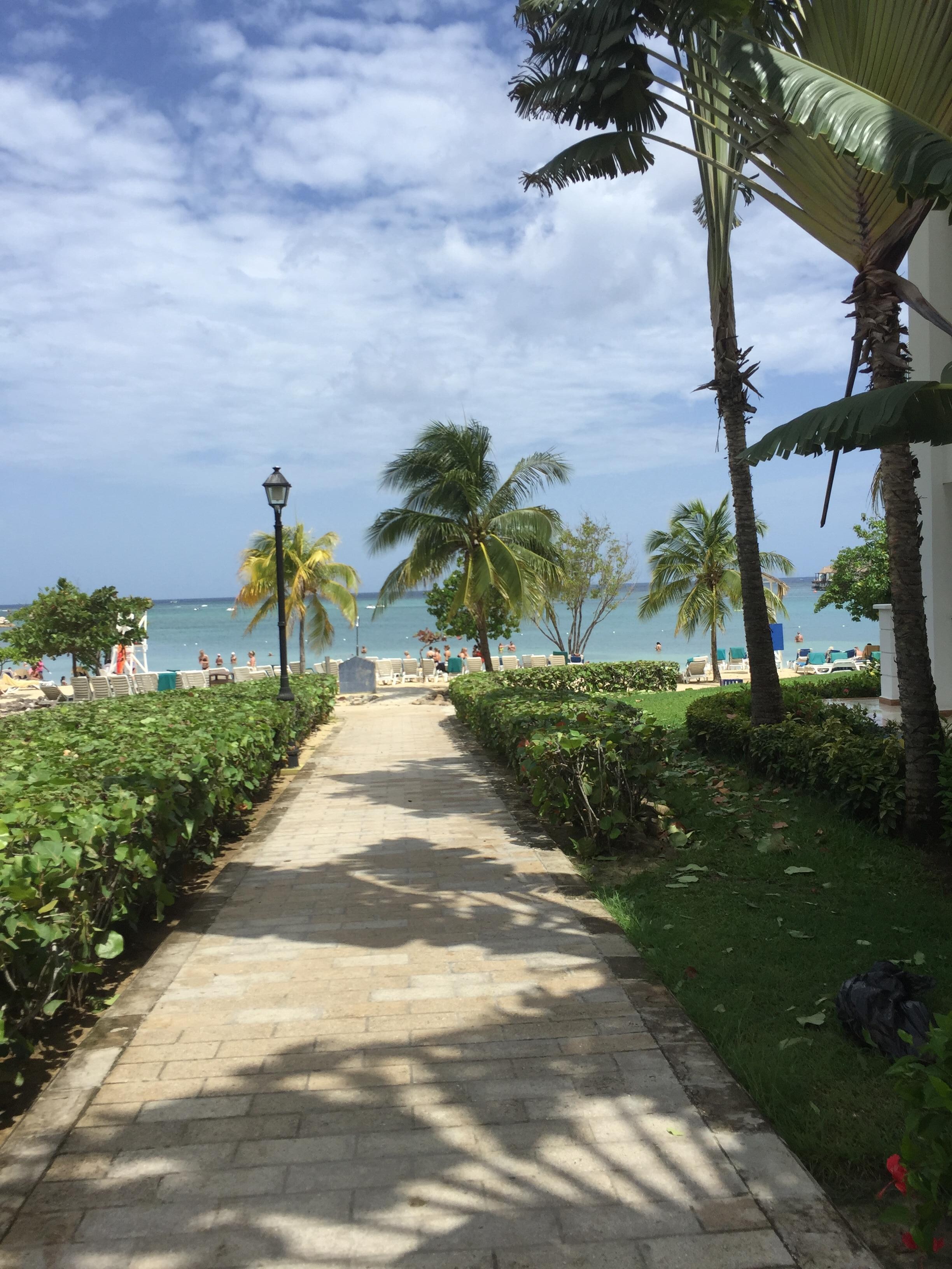 Walk way to beach
