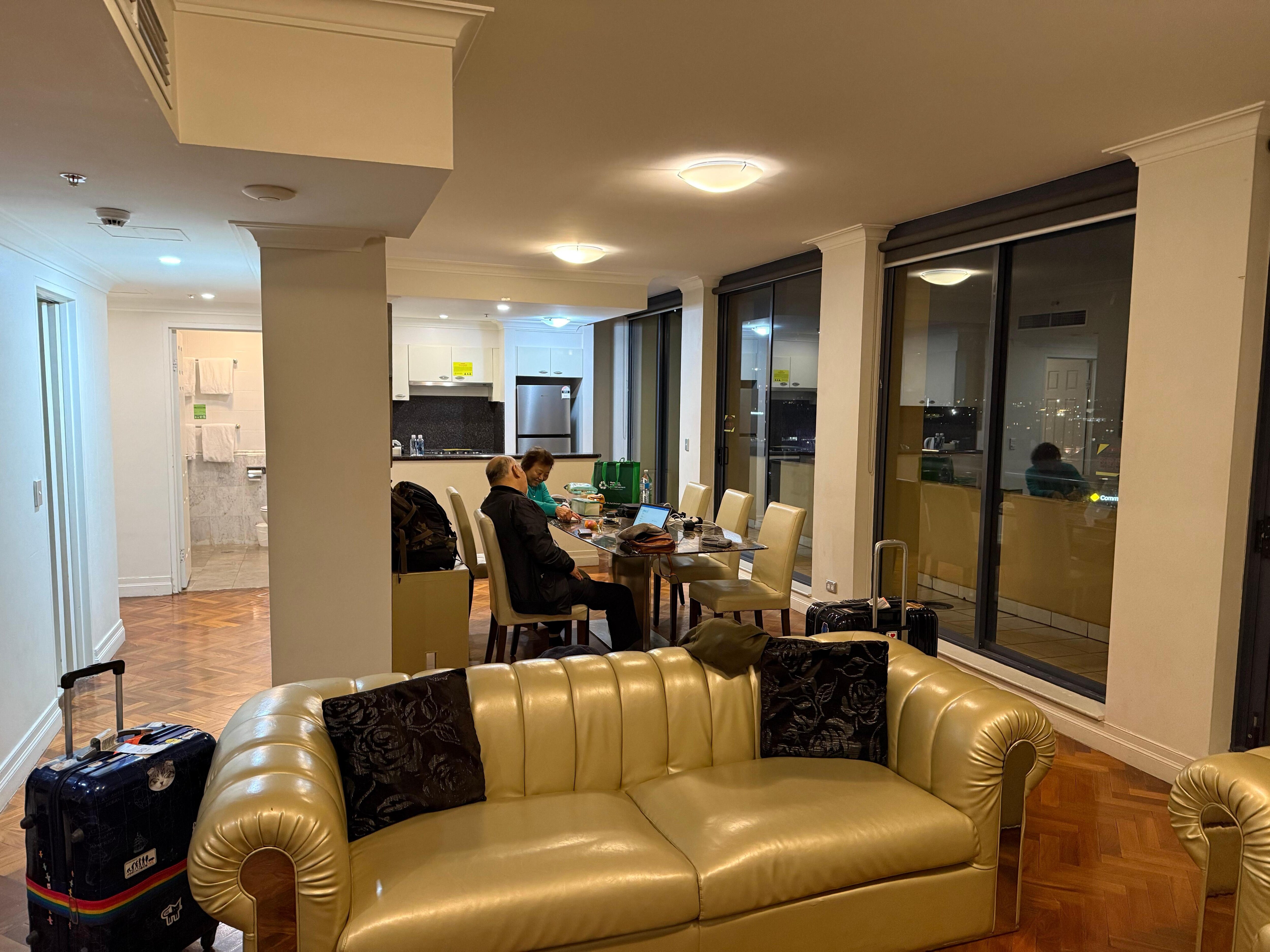 到着直後にとりあえず腰を落ちつけたところ