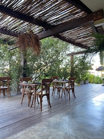 Zona restaurante y desayuno