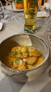 Förrätt Scampi mycket gott