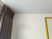 Toile autour du cadre au dessus du clic clac