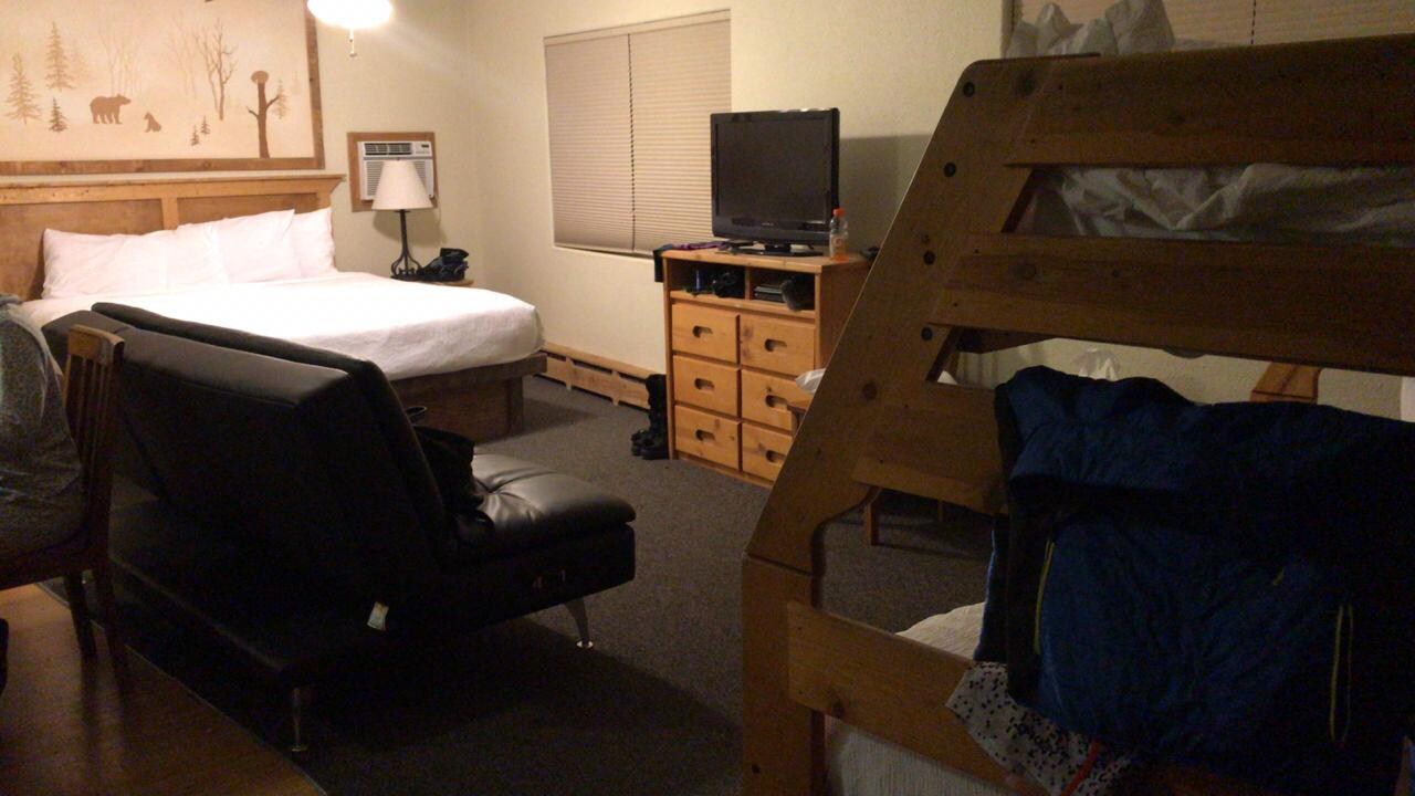 Un cuarto muy comodo
