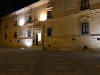 Vue de la façade de l’hôtel