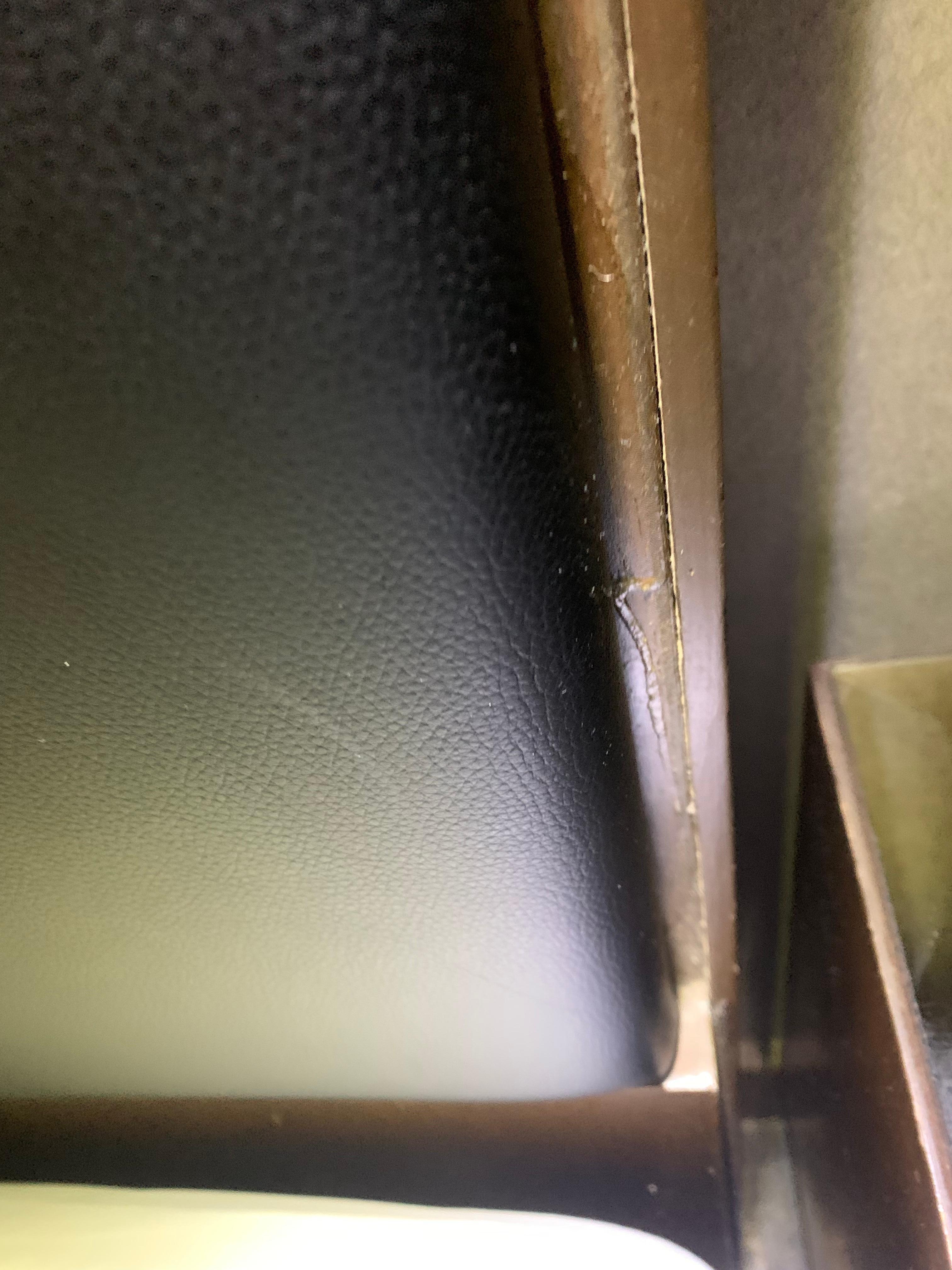 Headboard 