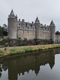 Avec vue sur le château