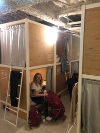 Bunk in mixed dorm