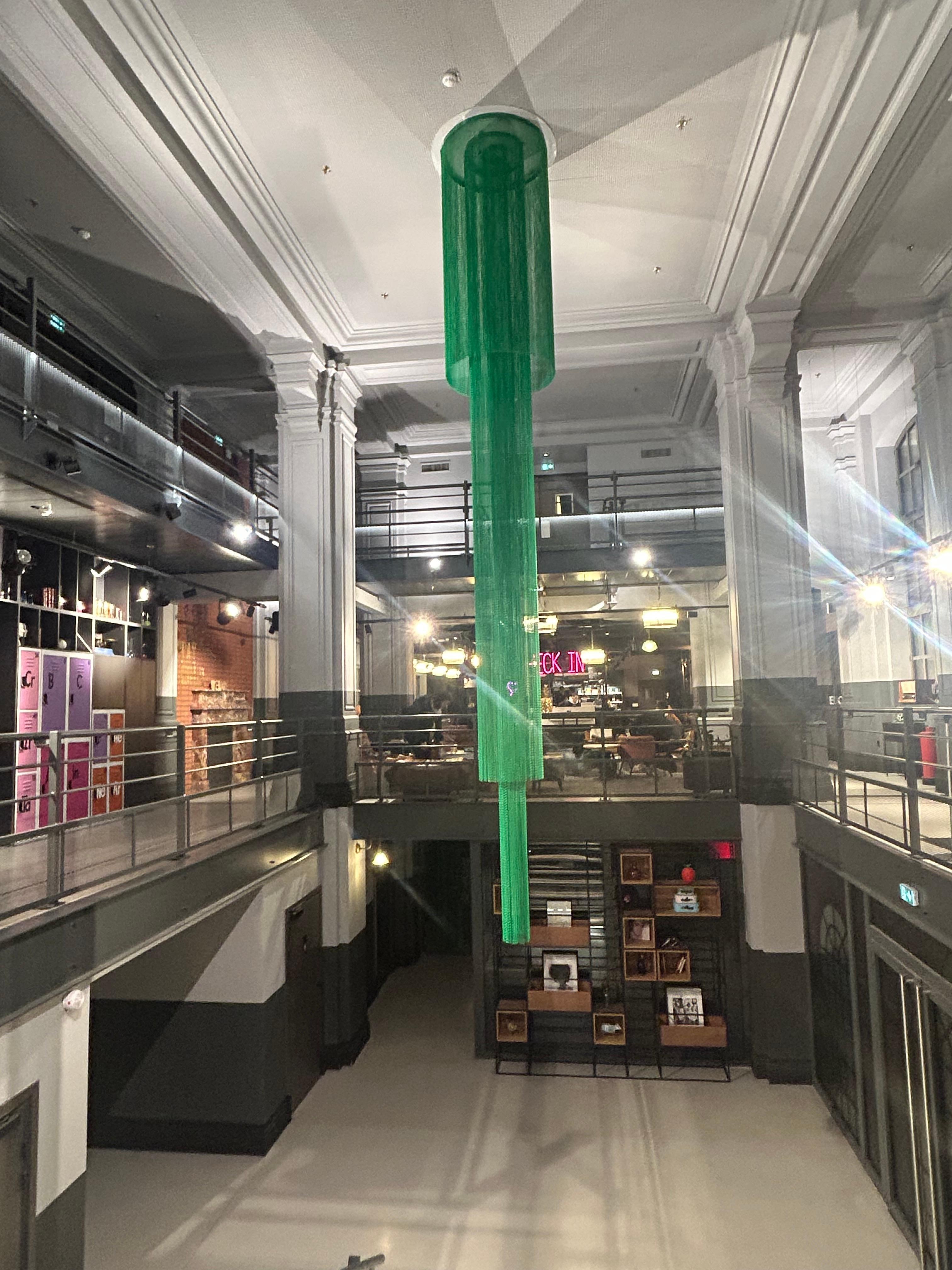 Hall avec le luminaire