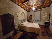 Room1