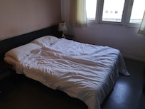 Bedroom (after stay)