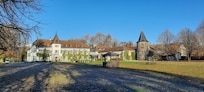 View of Chateaux