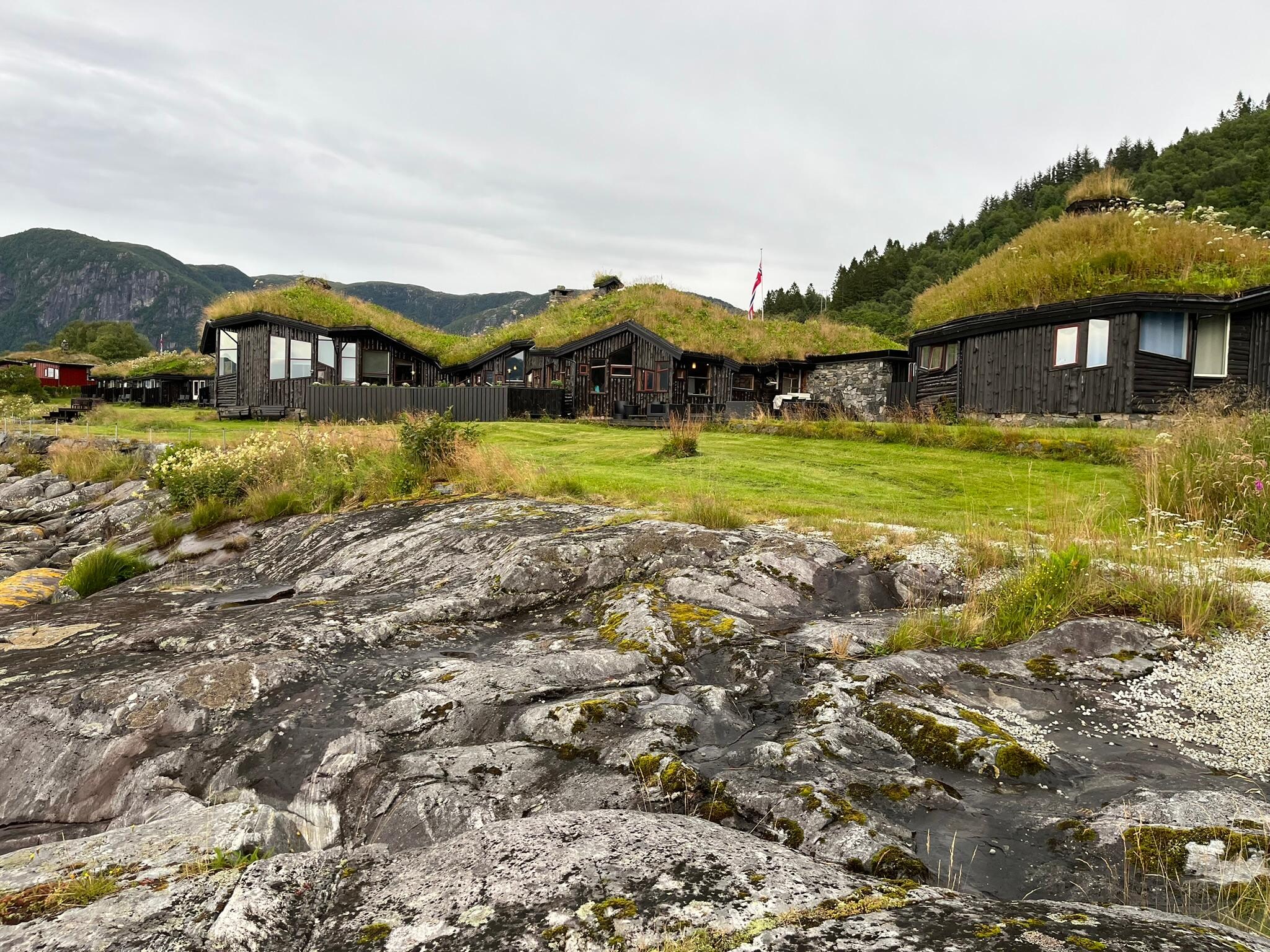 Hotellet sett fra sjøsiden