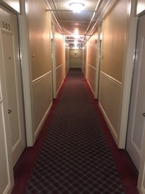 Corredor para o quarto