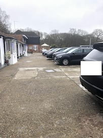 "guests" sharing parking