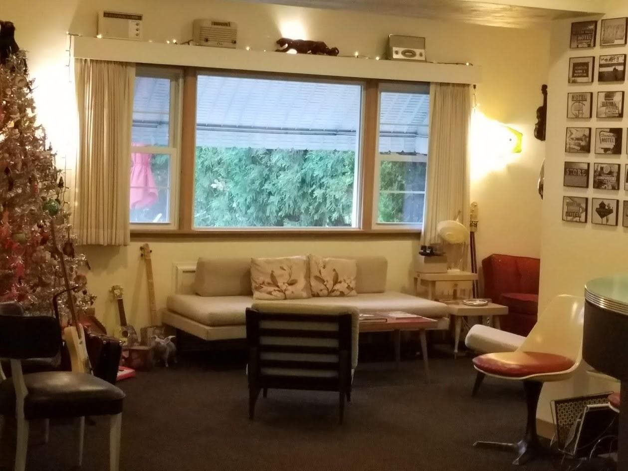 Holiday Music Motel In Sturgeon Bay Hotel Rates Reviews On Orbitz Guest Reviews For Holiday Music Motel