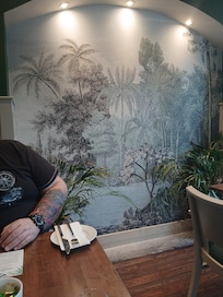 A beautiful breakfast room