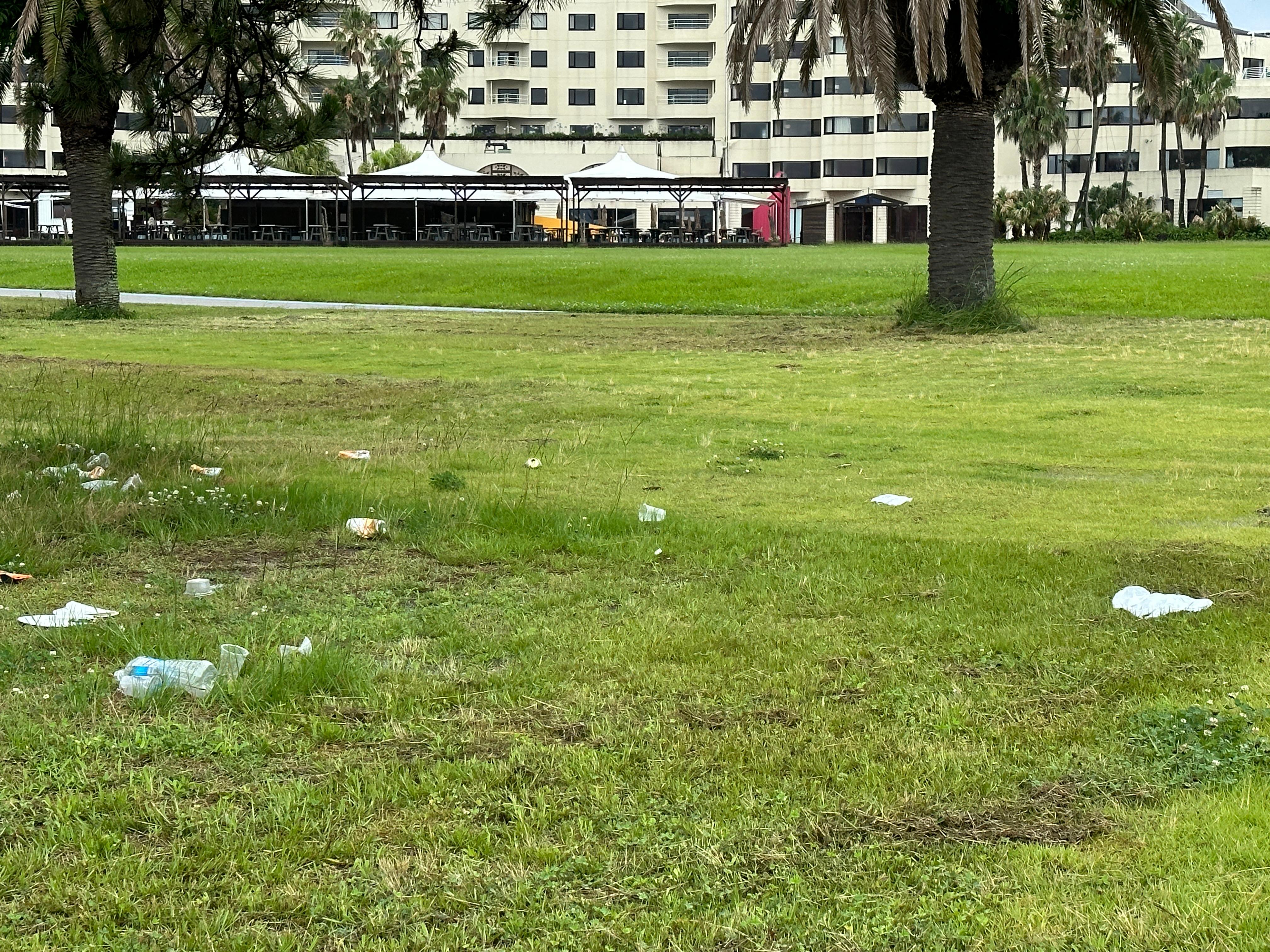 Litter everywhere.  National park's fault?  Who knows?  If it is, they should be ashamed of themselves.