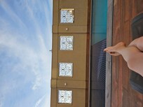 Relaxando enquanto espero abrir o salão do café da manhã 💅🏻