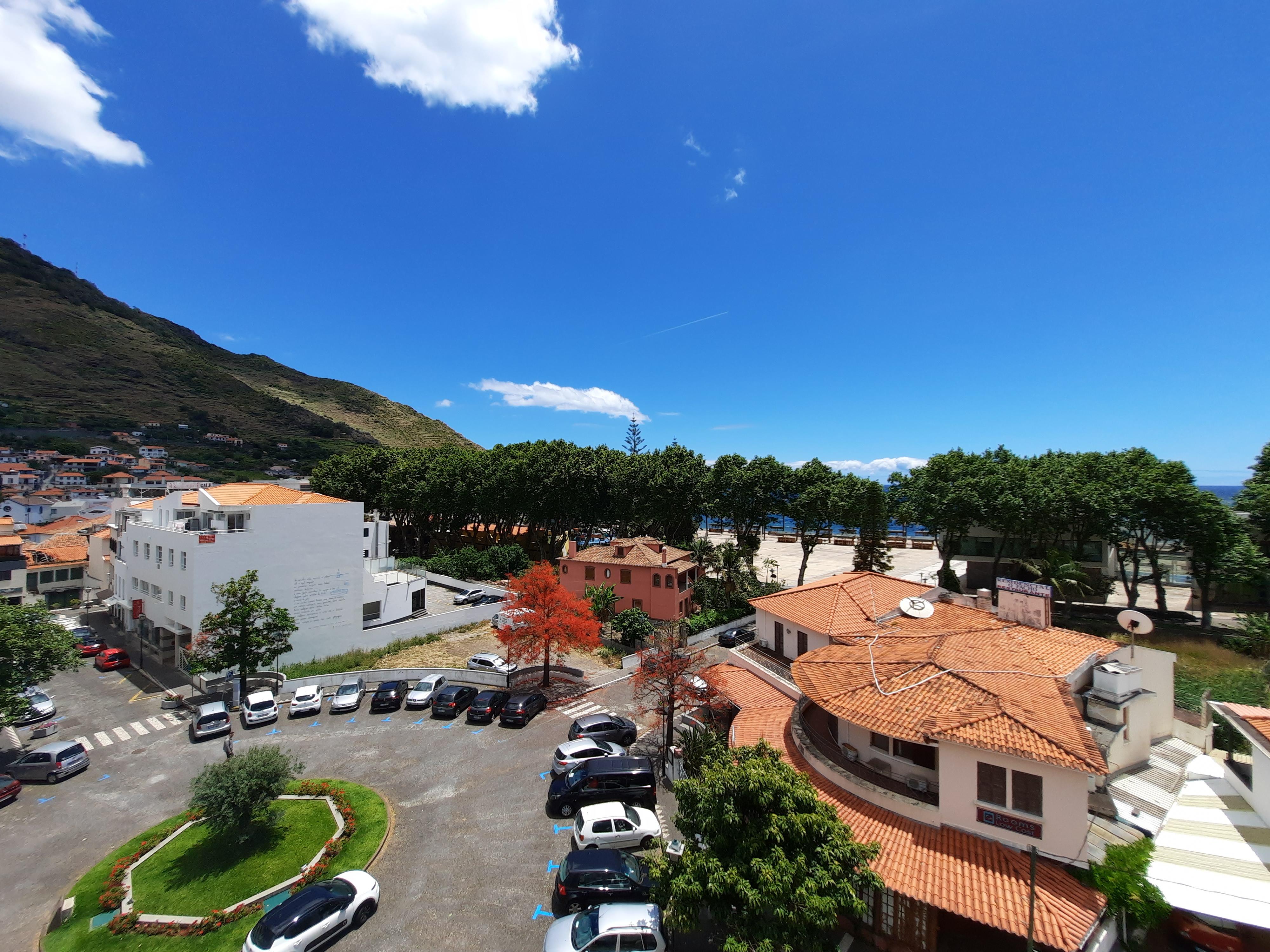 Blick von der Dachterrasse Hotel White Waters