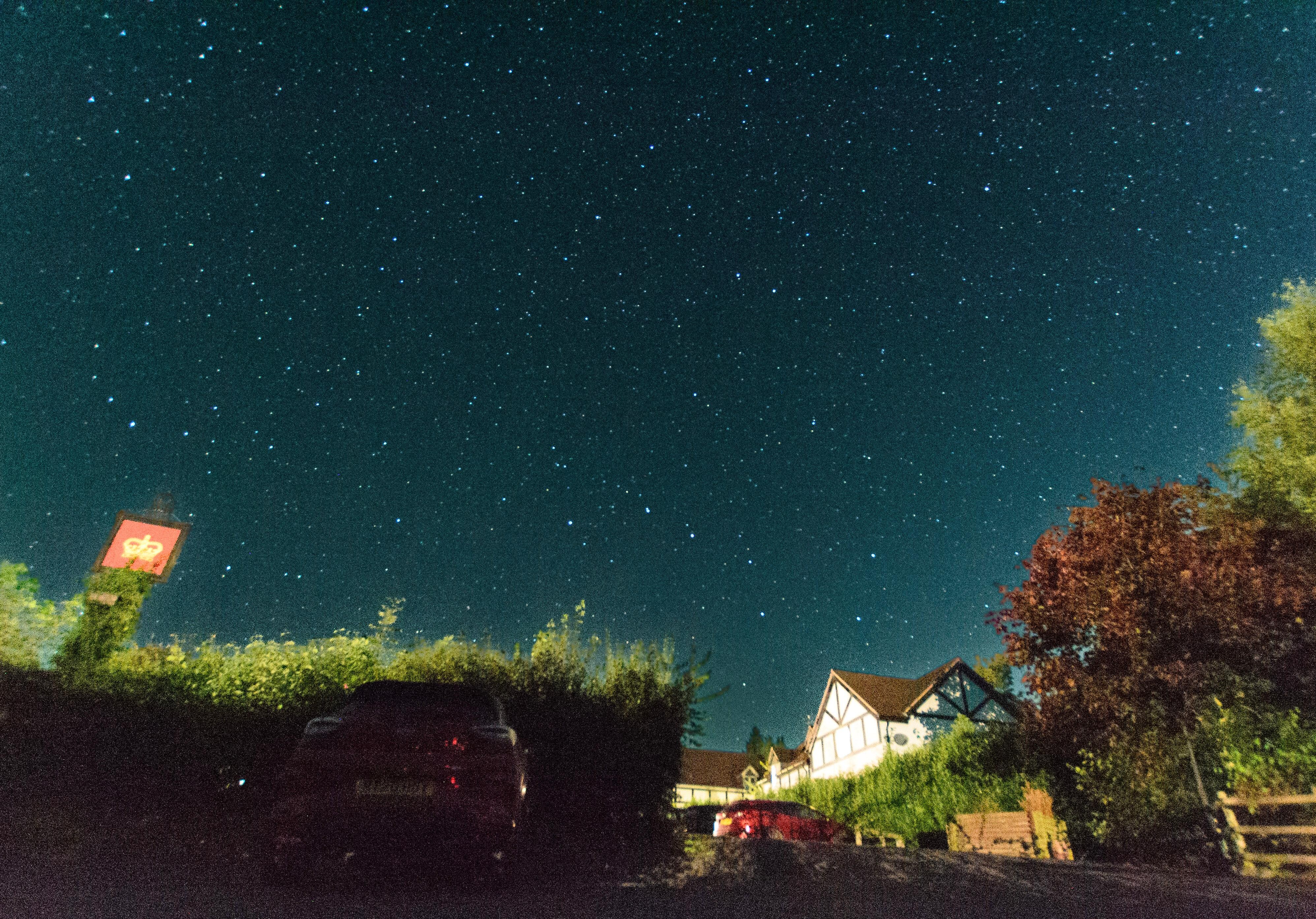 Starry starry night at the Crown