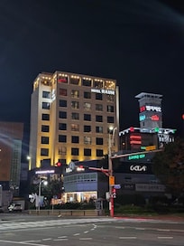 순천만국가정원 관람후 저녁에 들어가며 길건너에서 찍은 전경