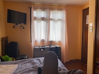 Private room. Adequate for my needs.