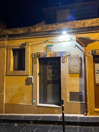 Façade