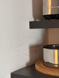 Sehr starke Gebrauchsspuren… allerdings geben die Cleaning- Teams alles. Im Zimmer war sonst alles sehr sauber.