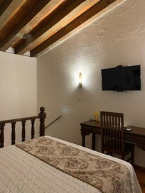 屋根裏部屋のようなベッドスペース