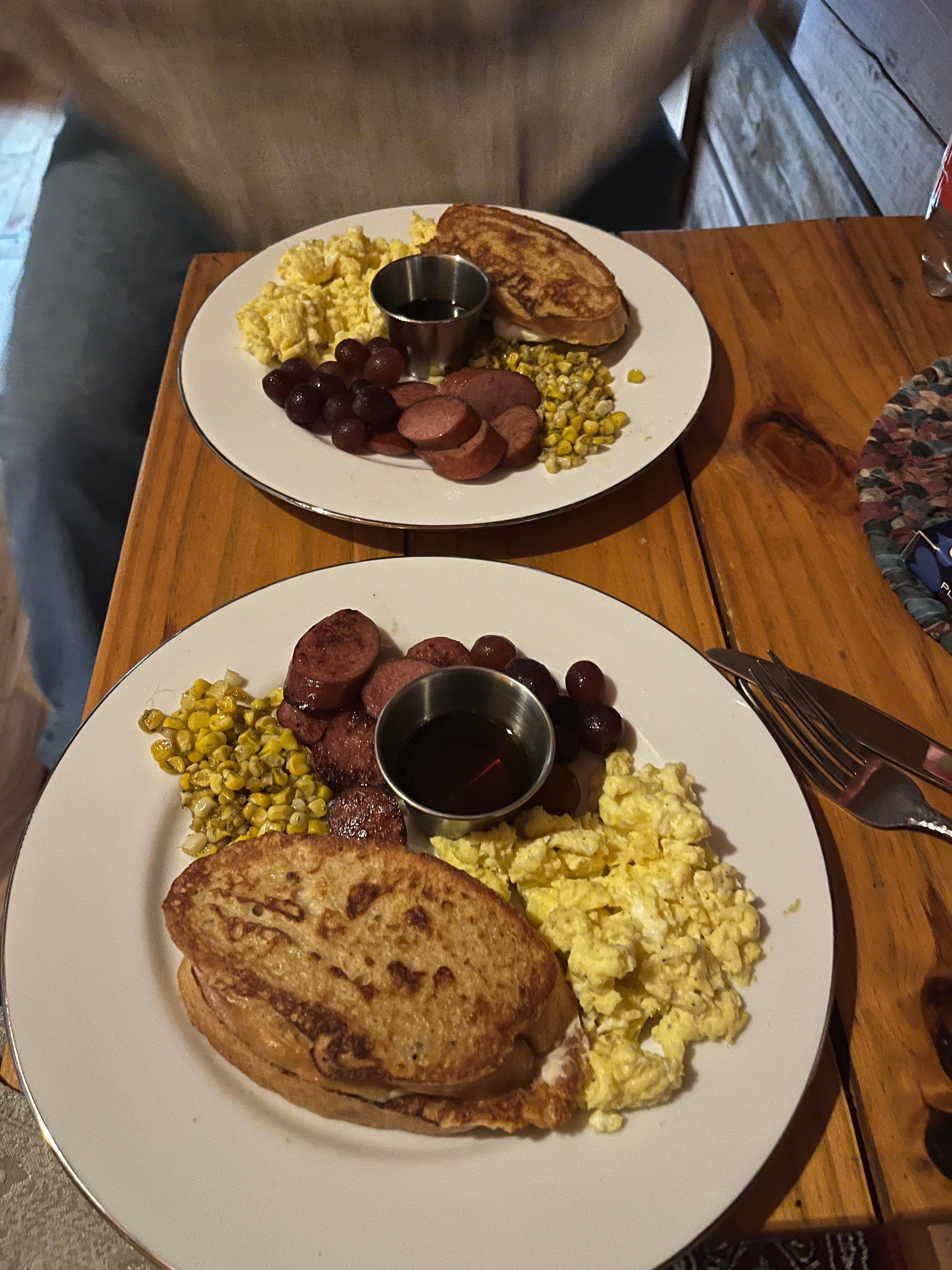 Breakfast!
Stuff French toast (cream cheese and blueberries 