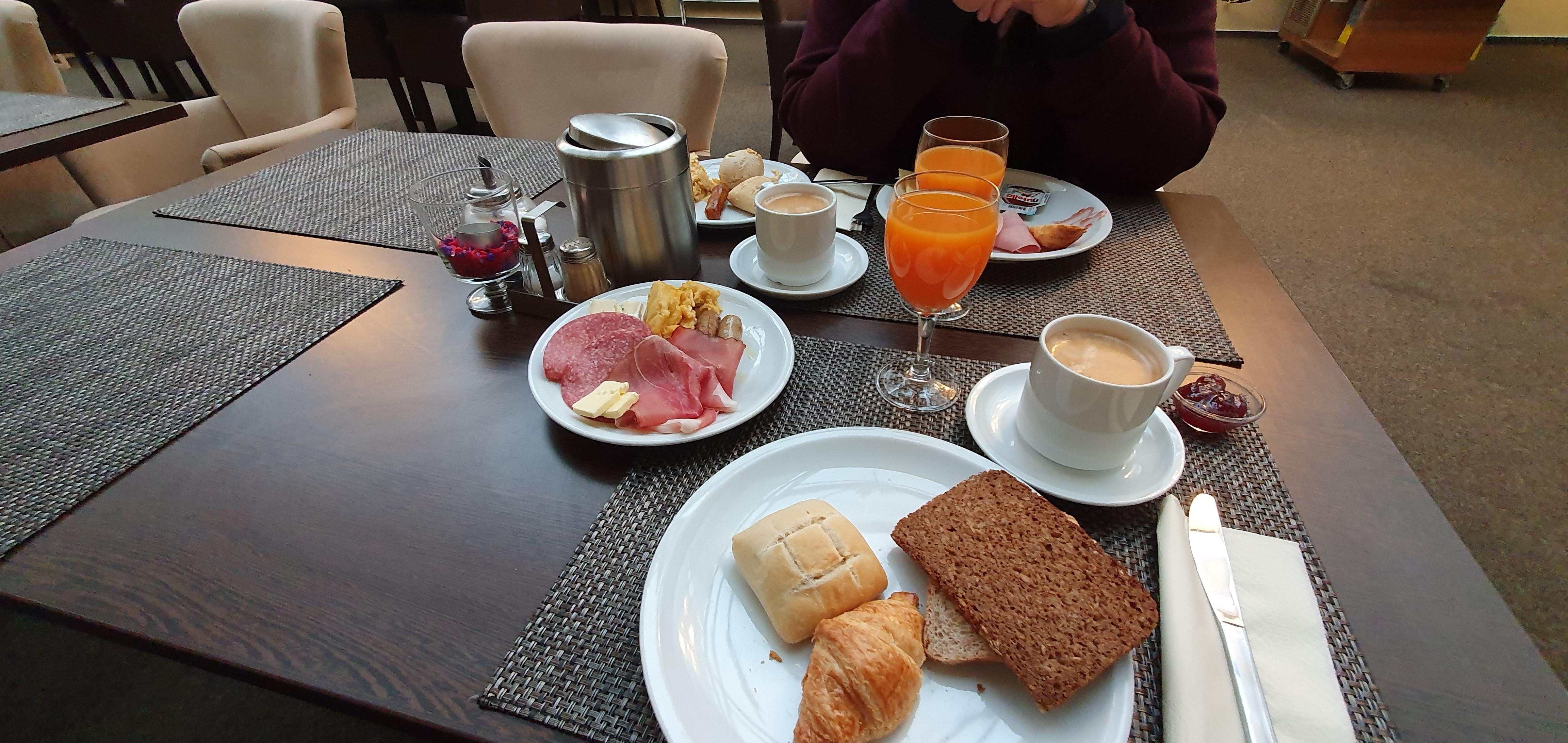 Frühstück